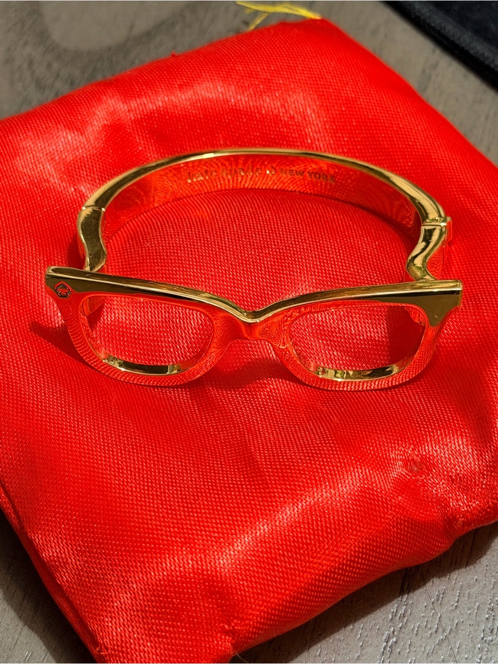 ✨Kate Spade Sunglasses Style Bangle in Gold✨